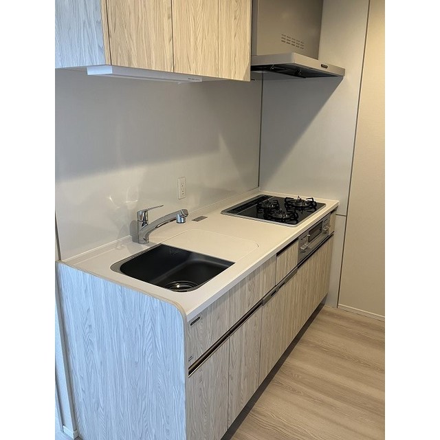 プレディアコート三軒茶屋803号室 内観