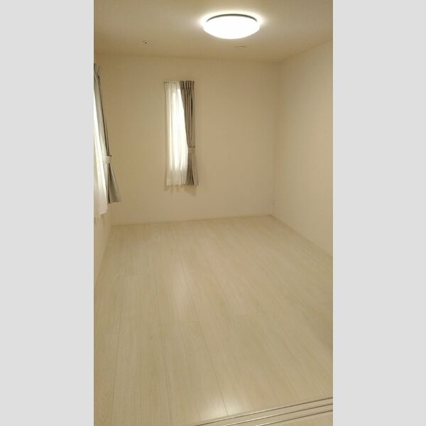 ベルフィーヌ東船橋302号室 洋室