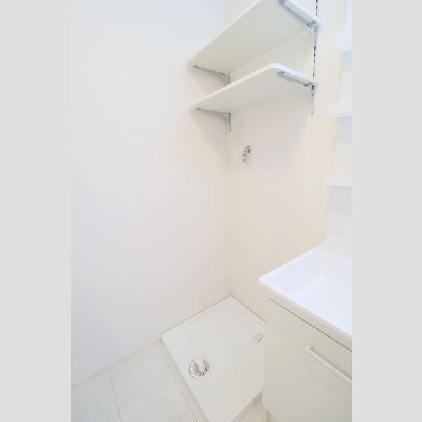 ホワイトヴィラ203号室 室内洗濯機置場