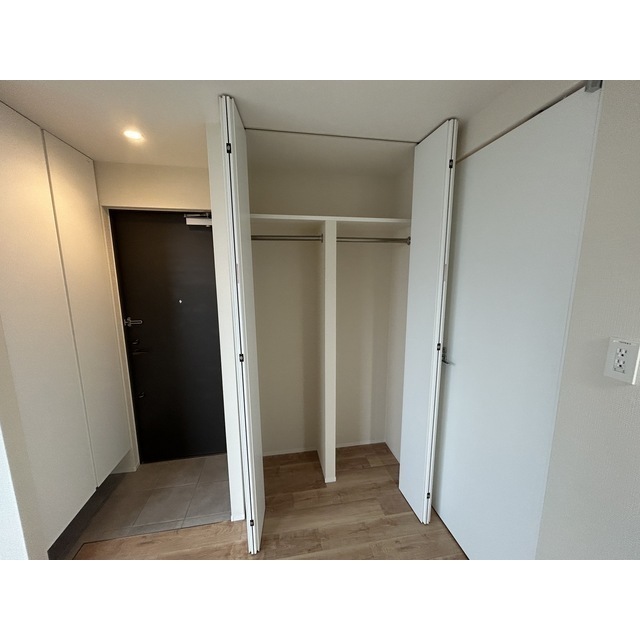FARE中野Ⅵ402号室 内観