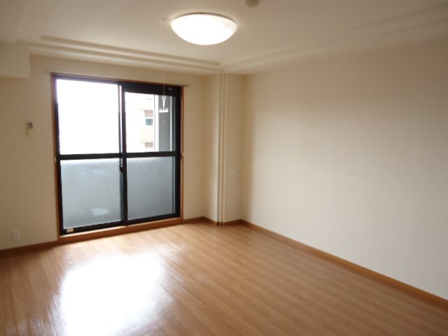 ビオス北朝霞705号室 洋室