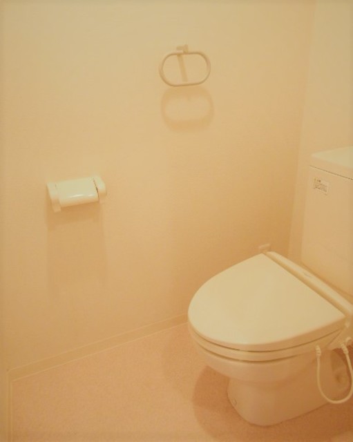 エルフレア三鷹0901号室 トイレ