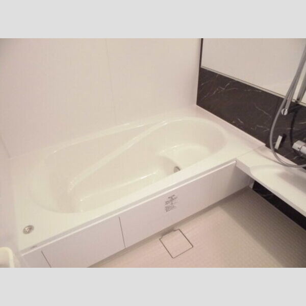 ソウソウ・ソンケン・リュウビ　ソウソウ 一坪風呂