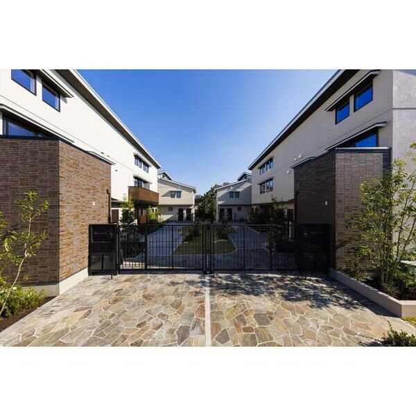 G　FOREST　I105号室 エントランス