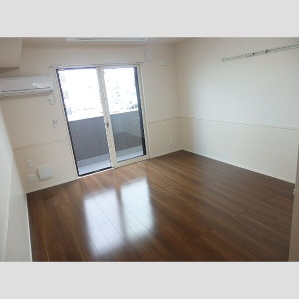 レーヴ302号室 洋室