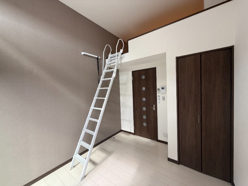 Bloom鴨居 リビング