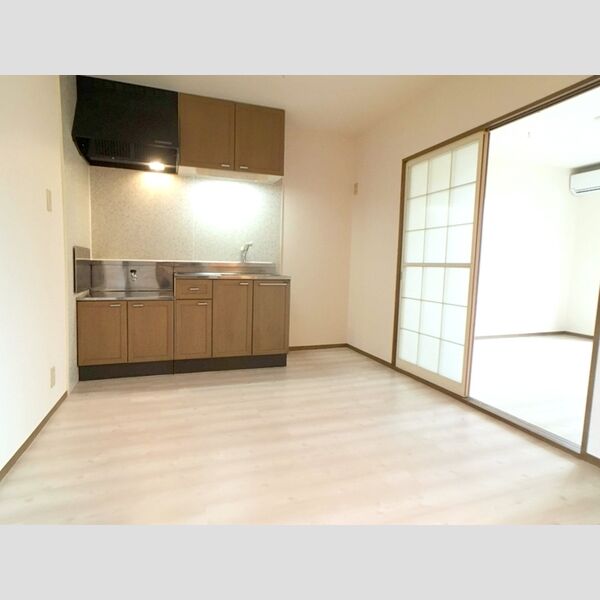 セジュール大島　ABA203号室 ダイニングキッチンです。