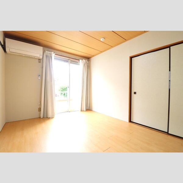 コーポ岡田 居室