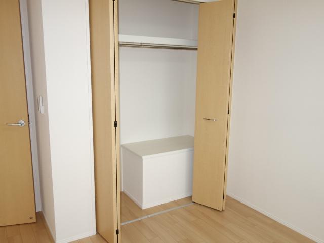 ジャルディーノ　Ｆ-one201号室 クローゼット