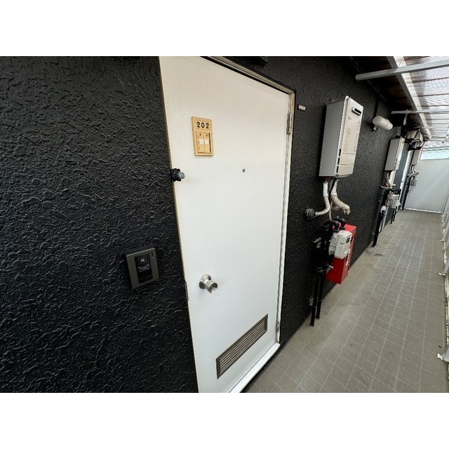 メゾンクレセール 玄関