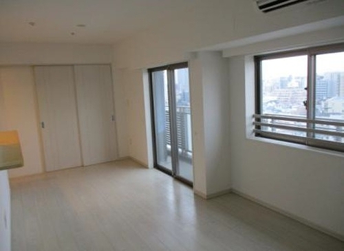 ライオンズ鶯谷マークスフォート リビングダイニング　※2025年12月撮影の写真