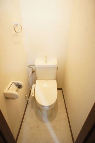 ハイムエヌティー0105号室 トイレ