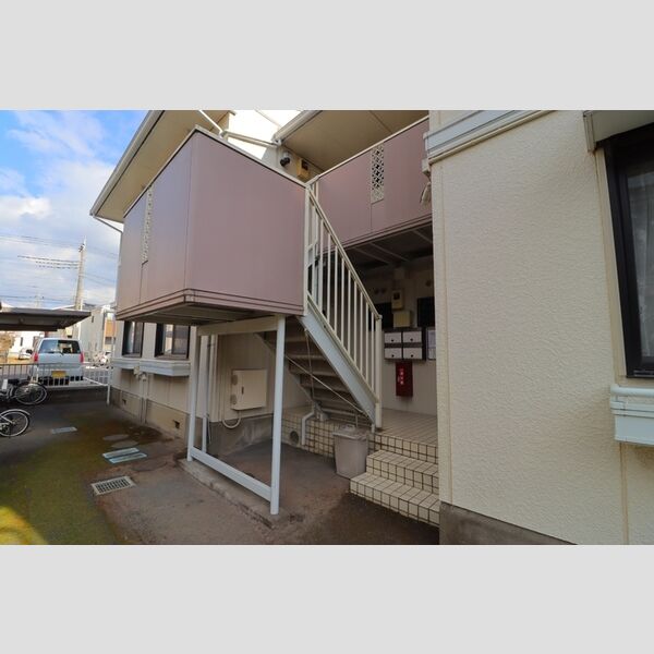 ガーデンハウスTANAKA エントランス