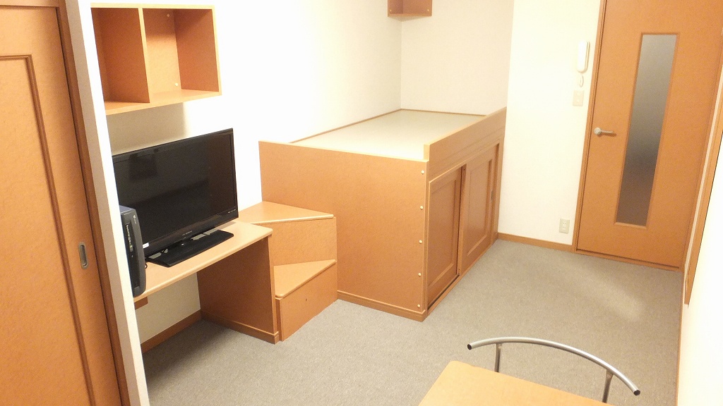 レオパレスＹＯＳＨＩＯＫＡ 家具家電付き