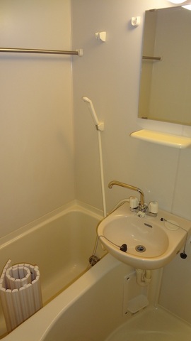 ロイヤルコート北野0301号室 バス