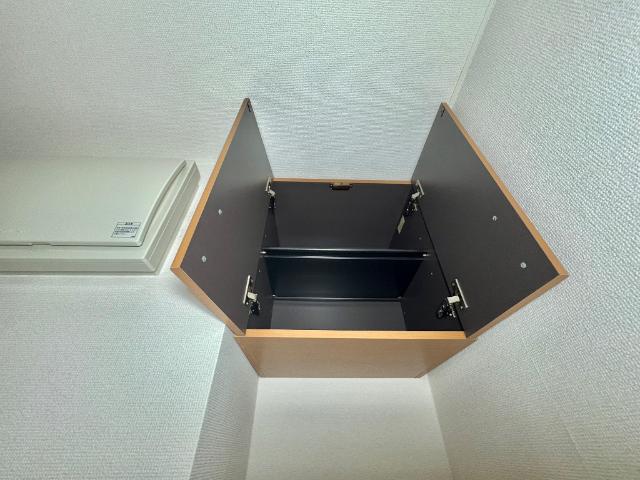 リバパレス高井戸201号室 下駄箱（イメージ）
