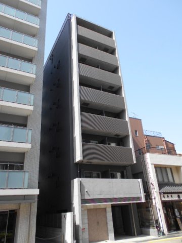 Ｆｏｕｒ　ｆｌａｇｓの外観画像