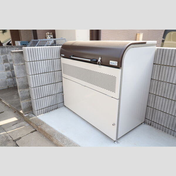 GRAND SOLEIL Ⅵ101号室 入居者様専用ゴミストッカー