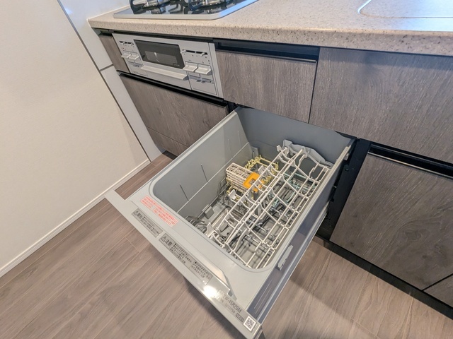 プレディアコート三軒茶屋504号室 食洗機　2025年11月撮影