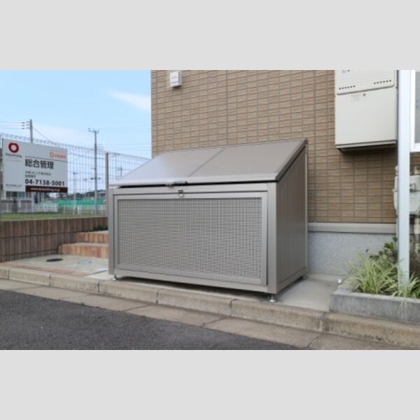 レスポワールアヤ101号室 敷地内ごみ置場