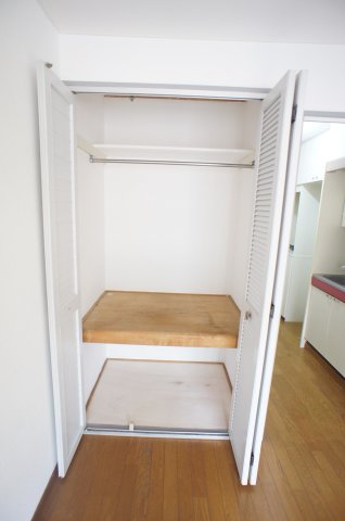 ブロードフラット0310号室 収納