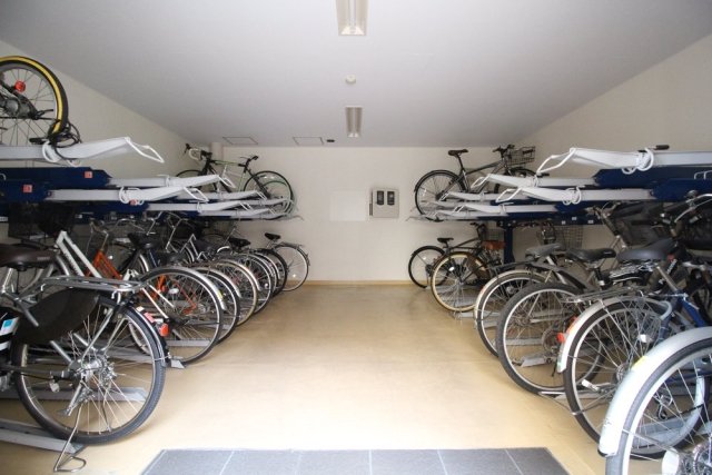 ナイスアーバン鶴見中央601号室 同建物別部屋の参考画像