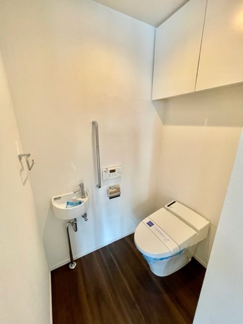 レジディア芝浦ＫＡＩＧＡＮ4階 トイレ