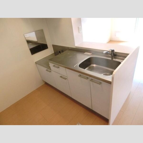 レムロード・M106号室 キッチン