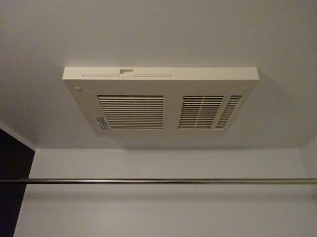 ローズハウス弐番館 浴室乾燥機