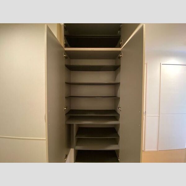 コモレビ大蔵　E102号室 B102号室　シューズボックス