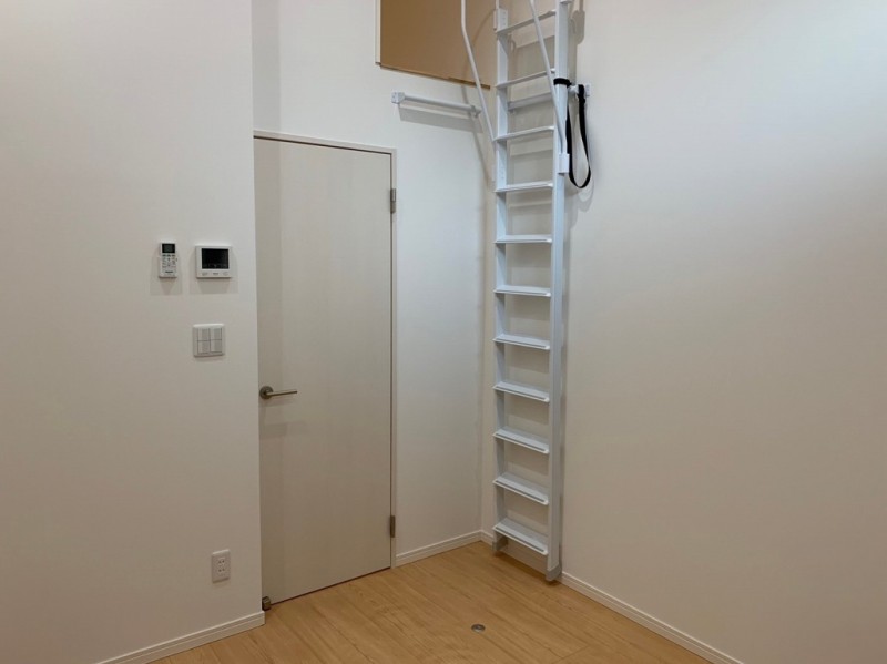 ティモアール東川口 リビング