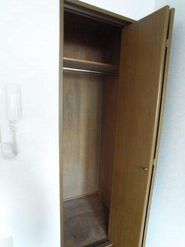 ＯＺ壱番街1階 クローゼット