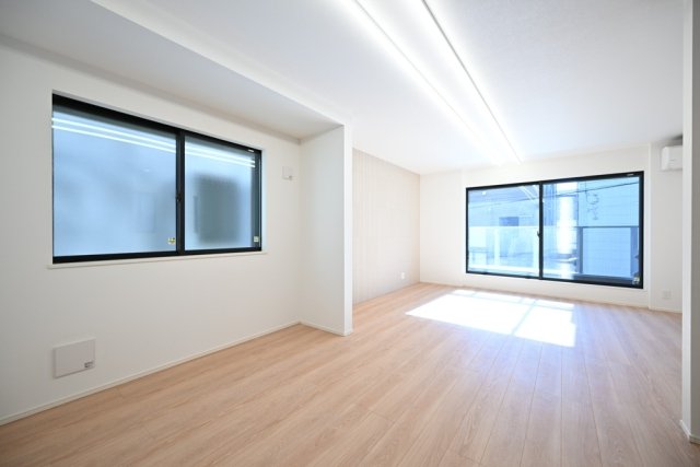 大田区南千束３丁目戸建　２号棟 リビング