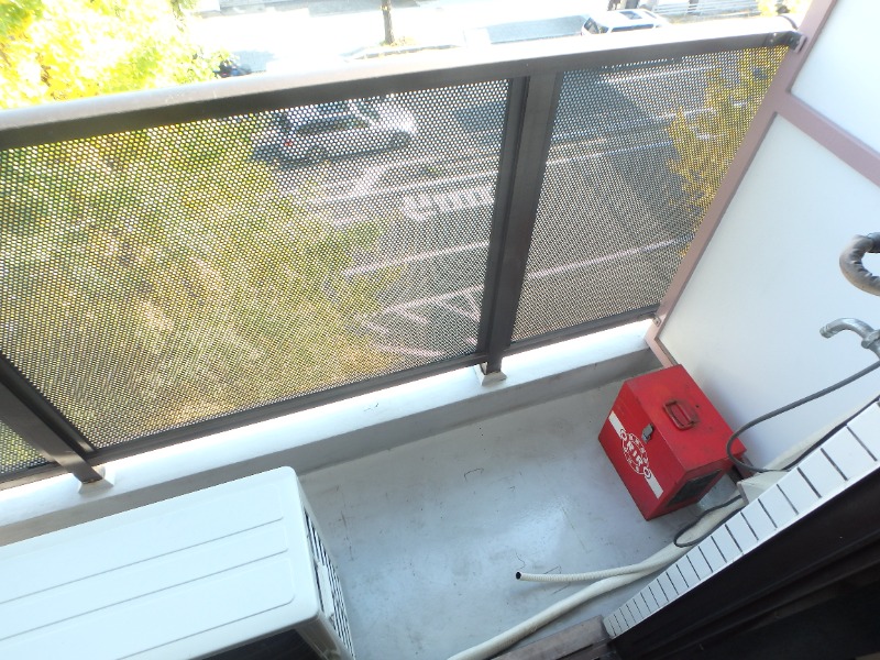 大小原ビル バルコニー