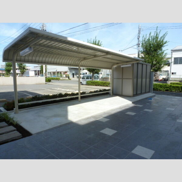 Bienestar 駐輪場