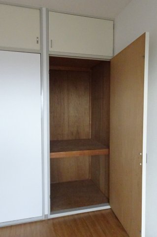 ＴＯＷＡヒルズ 洋室１　収納　※現況優先