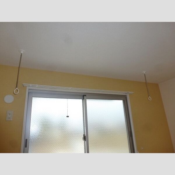 ハピネス(朝霞台)105号室 室内物干