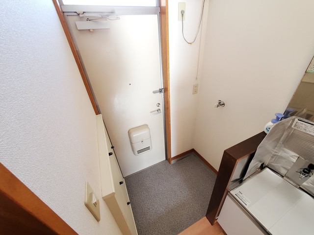 アヴェニュー四季 玄関