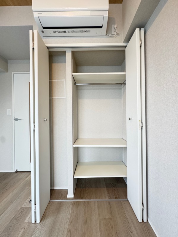 レジディア日本橋人形町Ⅱ13階 収納