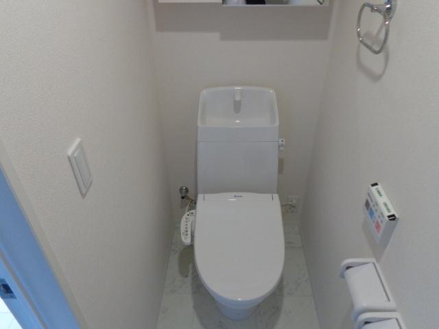 ラリアンス　参番館 シャワー付トイレ
