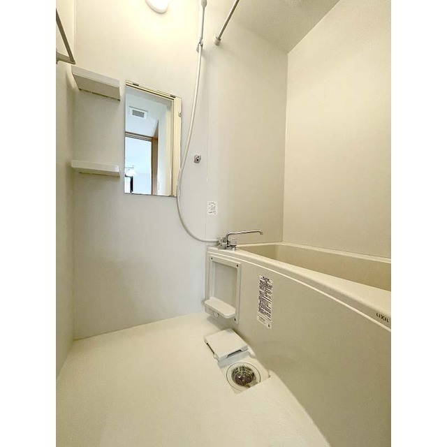 T.N. ガレージハウスA-2-101号室 浴室乾燥機付きです