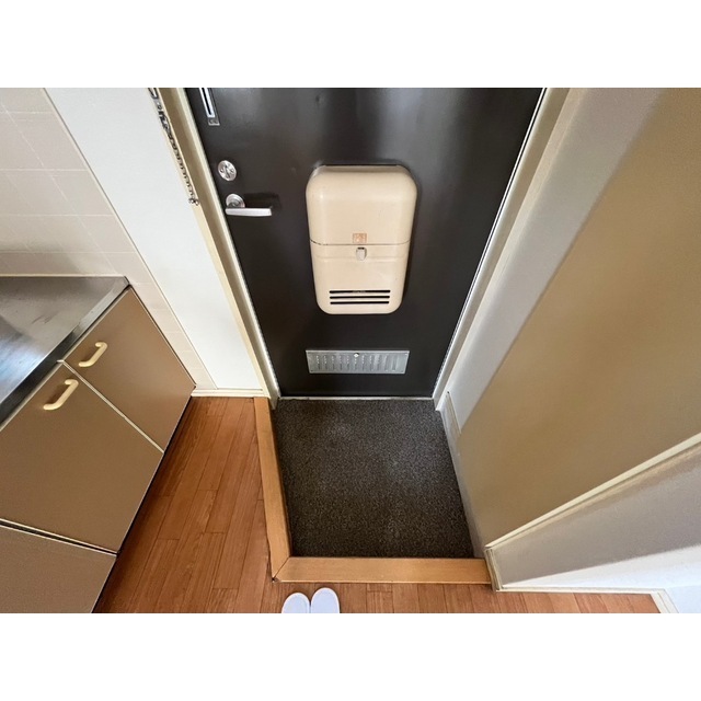 稲丘アームス 玄関