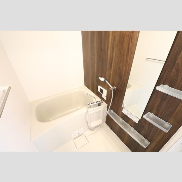 ソフィアさつき305号室 浴室　浴室換気乾燥機