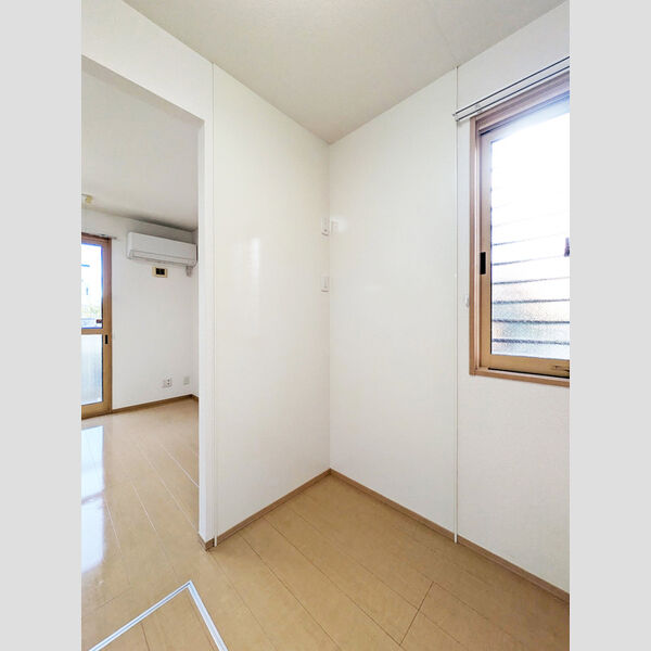 プリヴェール成城 105号室　冷蔵庫置き場