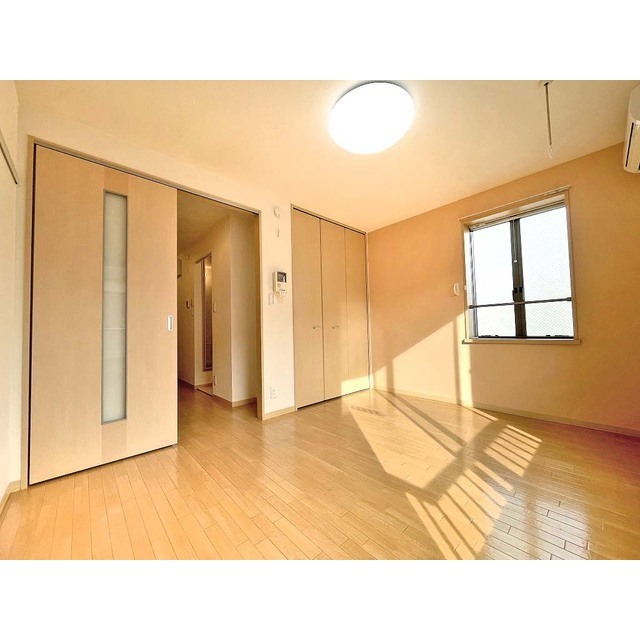 クリスタルコートＢ203号室 同建物別部屋の参考画像