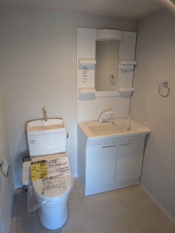 GENOVIA大山0501号室 トイレ