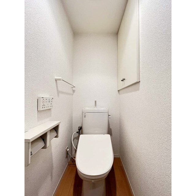 アンリシェール橋本Ａ303号室 温水洗浄便座