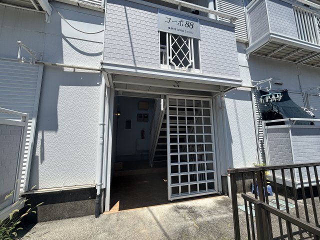 コーポ８８ エントランス