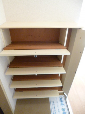 スカイコート向島401号室 玄関