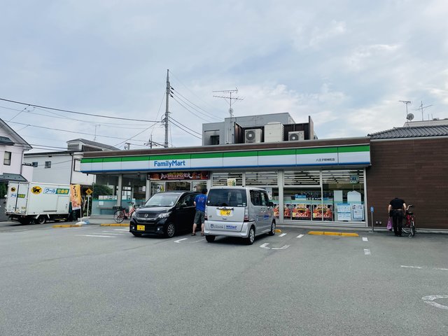 レオミノール明神町0201号室 ファミリーマート八王子明神町店